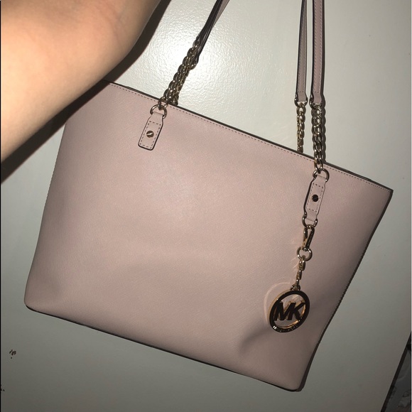 Michael Kors Bag - Picture 2 of 7